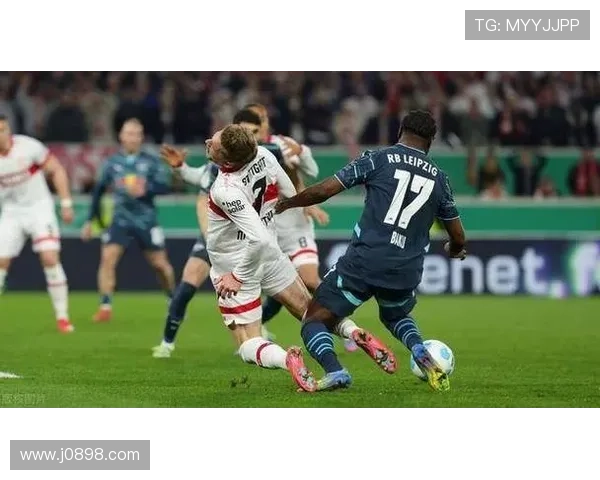 斯图加特主场被云达扳平